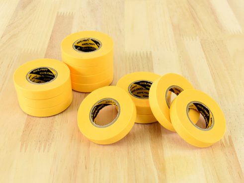 【モノタロウ】1つ50円以下！ コスパ抜群の「マスキングテープ」は粘着力も申し分なし