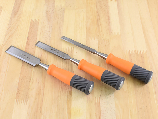 【モノタロウ】コスパが高い3種類1セット！ 家具作りやDIYに最適な「木工用のみ」はいかが？