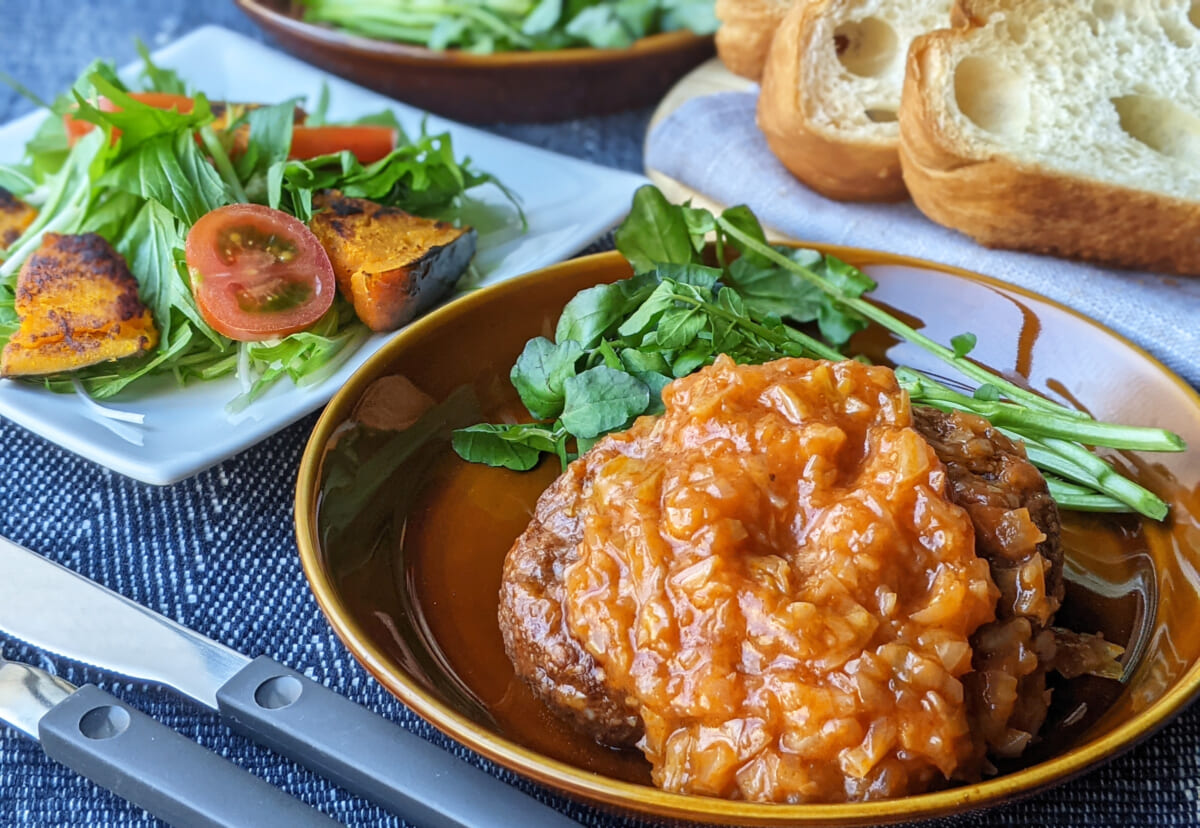 甘くてふわふわの「三浦キャベツ」使用！ ロールキャベツのような味わいにこだわったハンバーグ、石井食品から発売
