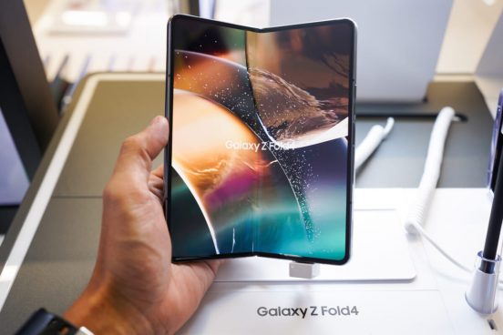次期折りたたみスマホ「Galaxy Z Fold5」は分厚くなるけどS-Penスロットが内蔵されるかも