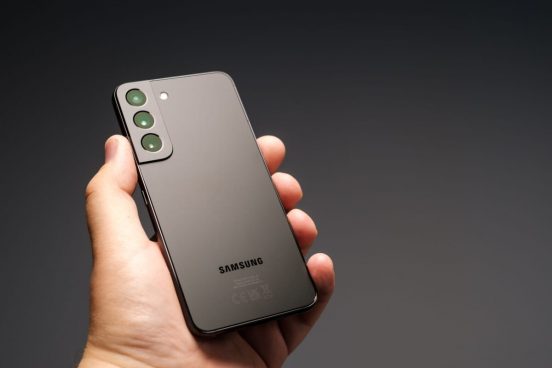 「Galaxy S23」､128GBモデルは遅いSSDを使用？ 256GBモデルがベターかも