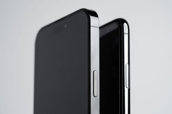 「iPhone 15 Pro」物理ボタンがなくなる？ 好評ならiPad Proにも採用されるかも