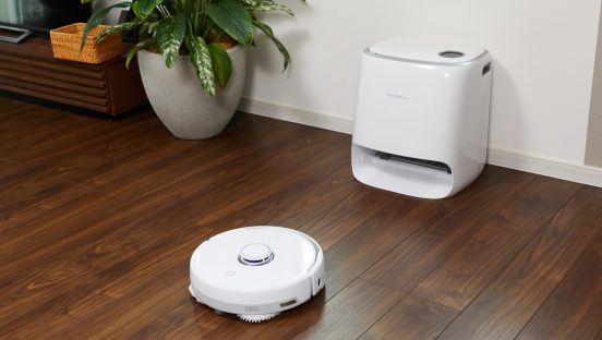「Narwal Freo」は水拭きを極めたロボット掃除機だ！ モップ洗濯、二度拭きもおまかせの満足感をレビュー