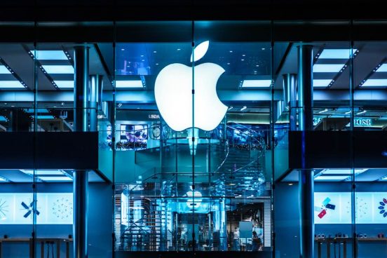 アップル、金利0％の「Apple Payで後払い」を直営店でテスト開始！