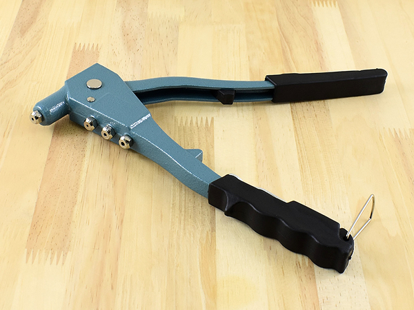 【モノタロウ】ブラインドリベット4種付きのハンドリベッター！ 簡単な家の修繕やDIYにも使える優れモノ