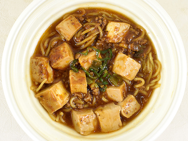 想像以上の刺激が快感に…セブンの 「赤坂四川飯店監修 麻婆麺」で楽しむ本格四川料理の味わい