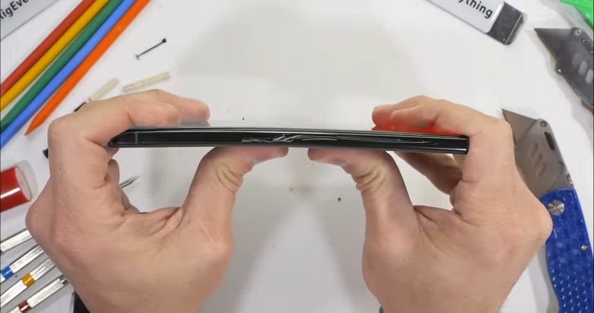 Galaxy S23 Ultra、とてつもなく頑丈に作られていると判明！ 過酷な耐久テストを見事クリア