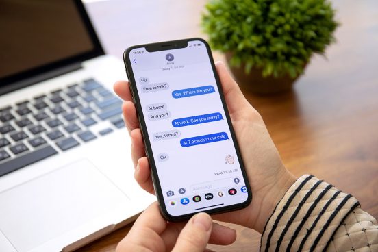 将来iPhoneがメッセージを送った人の声で読み上げてくれる？ アップルが特許を出願