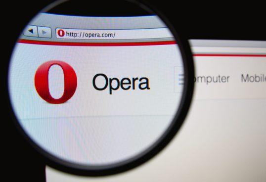 Operaブラウザー、まもなくサイドバーにAIツールを組み込み。ワンタッチでページを要約できる！