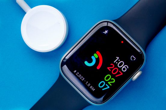Apple Watch、カラダの異変を何度も通知して消化管出血のピンチを救う！