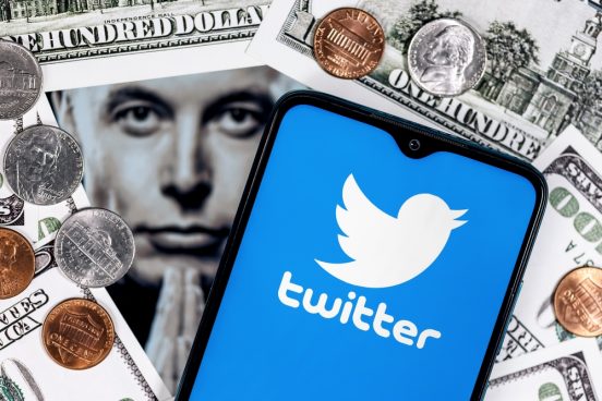 イーロン・マスクのツイートあふれる Twitterで謎の障害発生