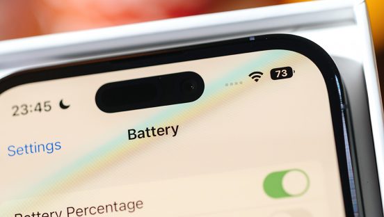 iPhone 15はさらにバッテリー長持ちに？ 有機ELドライバーチップとプロセッサーの省電力化が進みそう