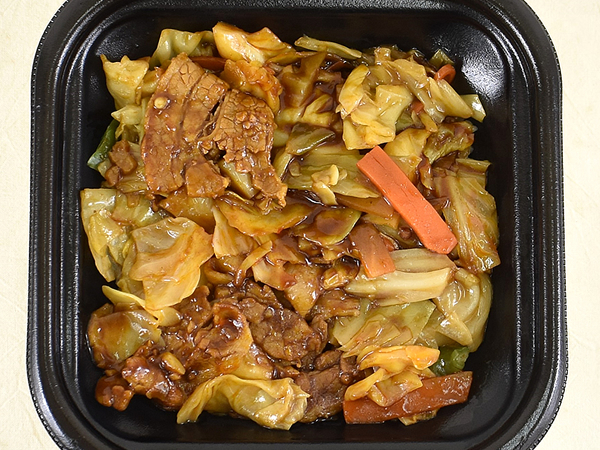 野菜不足が気になる人は要チェック！ 「1/2日分の野菜が摂れる回鍋肉丼」（ローソン）からあふれる醤（ジャン）の魅力