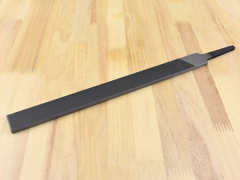 【モノタロウ】貴金属の研磨や加工に使える「鉄工ヤスリ」！ アクリル版の面取りにもいかが？