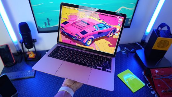 噂の15インチMacBook Air、やはり4月に発売？ 有名アナリストが強調
