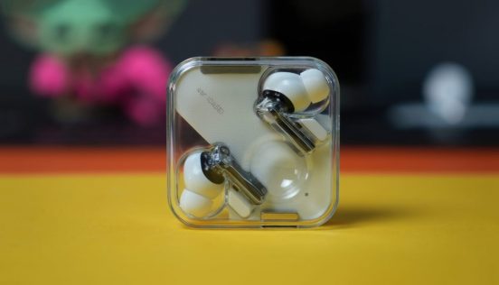 Nothing Ear (2)は3月22日に発表へ！ Phone (2)の搭載プロセッサも判明
