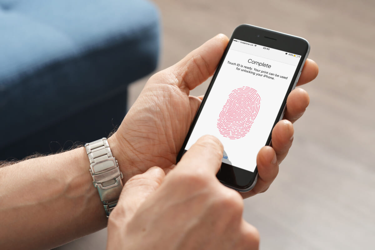 iPhoneがTouch IDに回帰？ フルスクリーンに内蔵の噂