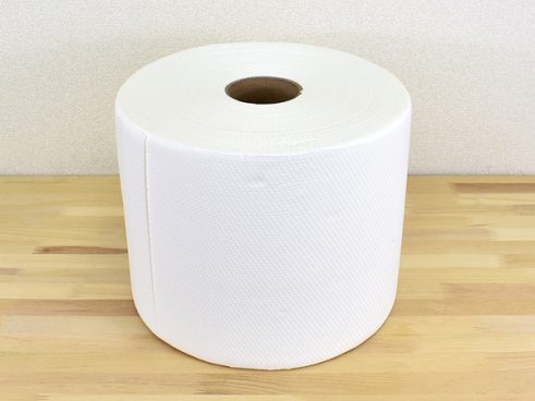 【モノタロウ】日常のさまざまな場面で活用できる！ ミシン目入りで使いやすい「紙ウエス ロールタイプ」