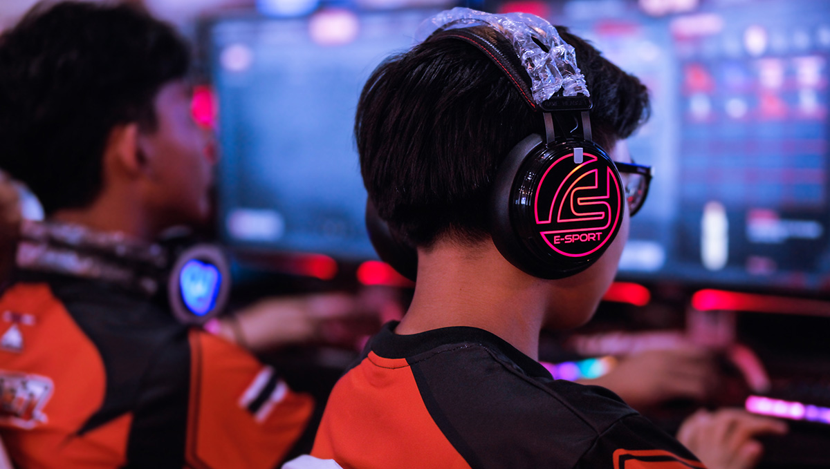 アサヒ炭酸ラボが調査、「eスポーツ選手になることに賛成している」親は約4割に留まる