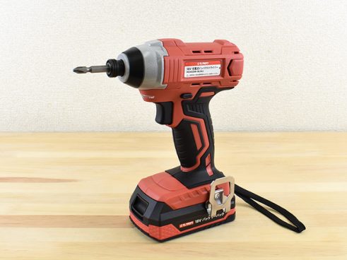 【モノタロウ】コンパクトだけど18Vで強力！ 初心者にもオススメな「充電式インパクトドライバー」