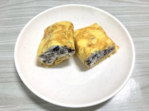 ファミマの本格クレープに新作登場！ 「ファミマ・ザ・クレープ クッキー＆クリーム」はクッキークランチたっぷりでザクザク食感がやみつきに！