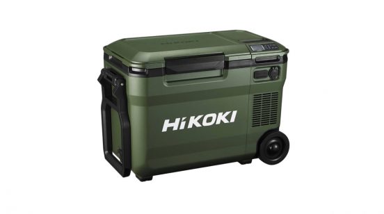 キャンプにも最適！ 専門家も待ってた温冷同時に使えるコードレス冷温庫