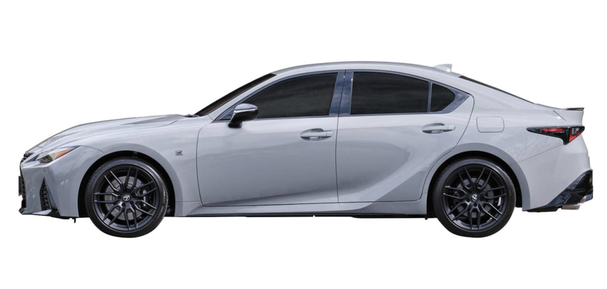 クルマの神は細部に宿る。【LEXUS IS編】中高年カーマニアにとって、これ以上のクルマはない!?