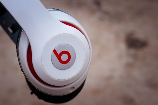 新ヘッドホン「Beats Studio Pro」が開発中？ ベータ版OSに言及アリ