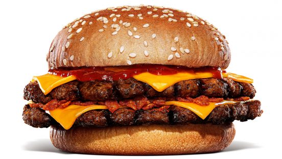 バーガーキング直火焼きパティ入りの辛口バーガー登場！ 「ディアブロ Ⅳ」とコラボ