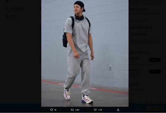 大谷翔平が着用していた“お洒落なスニーカー”に米注目！「ニューバランスの未発売シューズでテキサス入り」