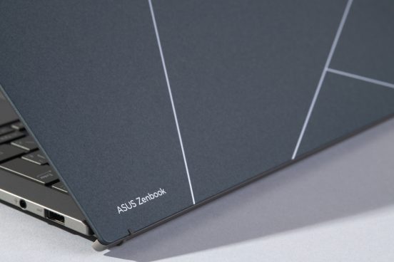 PC選びの根本が変わりそう……ASUS「新モバイルノート」で起こっていること