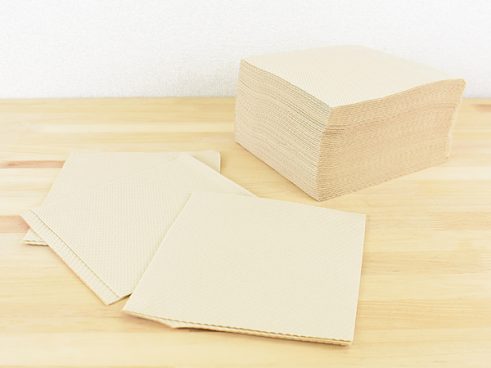 【モノタロウ】使い捨てできるエンボス加工の紙ウエスが優秀！ 安くて汚れもしっかり拭き取れる