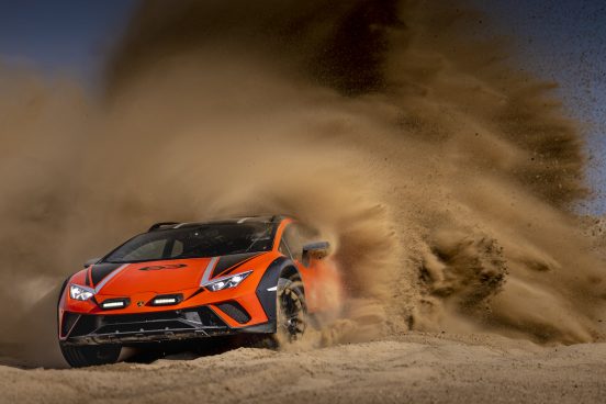吉田由美曰く「ランボルギーニ史上、最も楽しいランボルギーニ」ウラカン ステラート試乗記