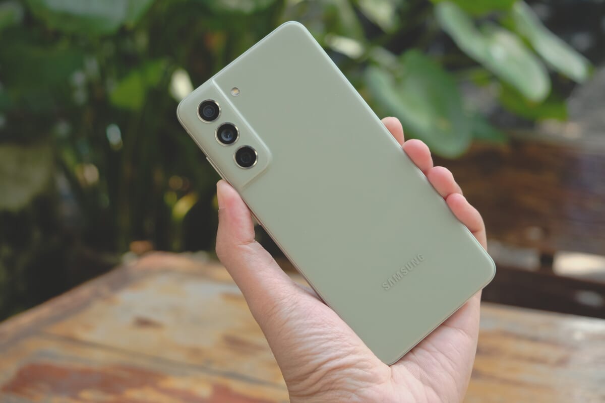 お安い「Galaxy S23 FE」、まもなく発表？ 内蔵バッテリーが韓国で認証される
