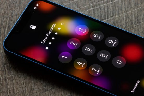 iOS 17、古いパスコードでも72時間以内ならアクセス可能に！ ド忘れしても安心です
