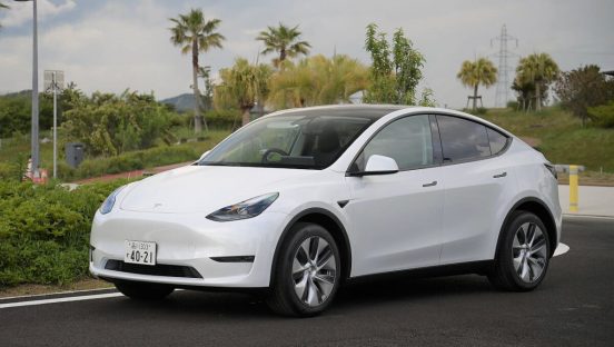 「テスラか、それ以外か」と思わせるほど「モデルY」のバッテリーと乗り心地は素晴らしい