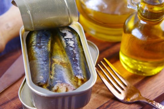 節約・時短・おしゃれ！ ついに「魚の缶詰」が英国人のハートをつかむ