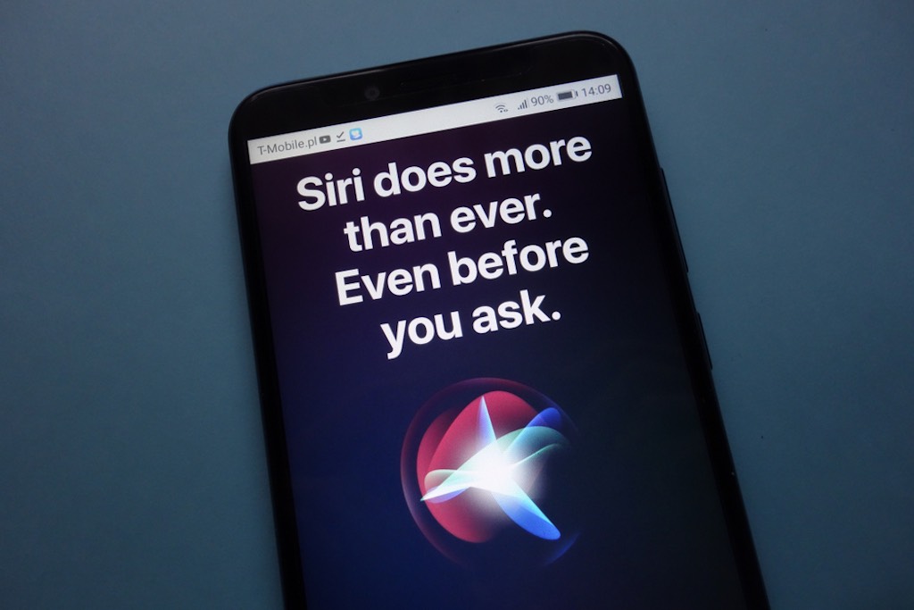 「Apple GPT」チャットボットが開発中！ 独自の生成AIでライバルに対抗