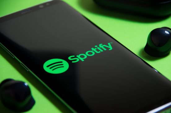 Spotifyが「Premiumプラン」を初の値上げ！ 今のところ日本は対象外だが…