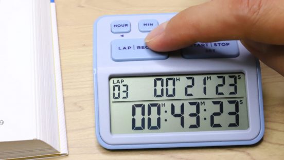 学習タイマー「ルラップ」は大人の資格試験勉強も効率化！ 全体の経過時間と問題ごとのラップタイム計測でペース配分をつかめ