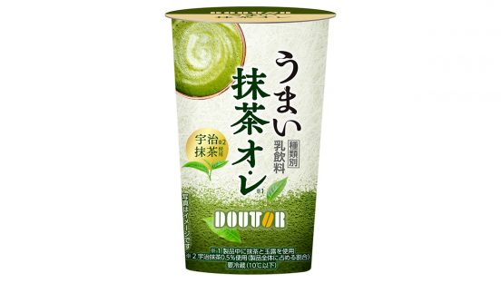 抽出後のコーヒー粉を再利用して茶葉を育成。ドトールのチルドカップ飲料「うまい抹茶オ・レ」期間限定販売