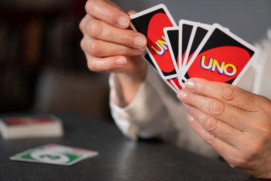 1か月働いて約250万円！「UNO」が初めて募集するチーフプレイヤーとは？