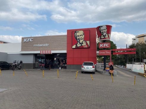 モザンビークの「KFC」が世界一おいしいって本当？ 現地取材で明らかになった新事実