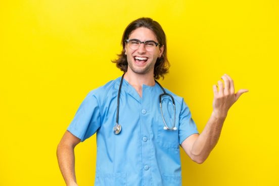 ブラジルで脳腫瘍の手術中にギターが登場！ 現場は前代未聞の光景に…
