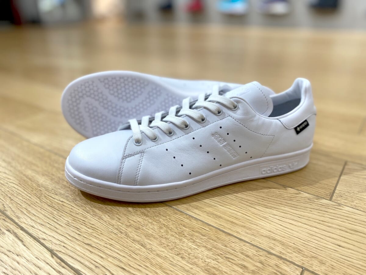 完売必須 大人気 adidas STAN SMITH LUX GTX ゴアテックス 防水 adidas Originals アディダス スニーカー スタンスミス