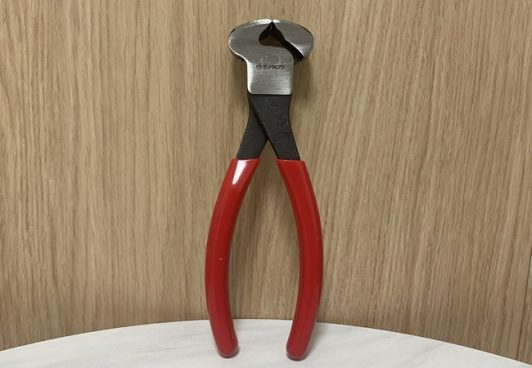 【モノタロウ】DIYの必需品！ 釘の引き抜きと切断ができる「エンドニッパー」