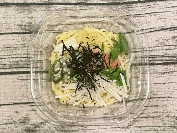 柚子ジュレ×たらこの冷たいパスタ！ ローソンの「うるもち！ お出汁で食べるたらこの冷製生パスタ」