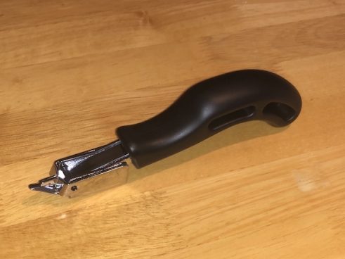 【モノタロウ】「ステープル抜き」で時間と労力が格段に変わる！ DIYがもっと快適に