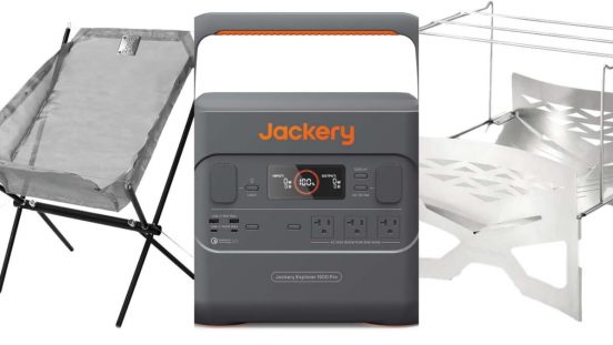 焚火専用のイスって何？ 2023年上半期に売れた注目のアウトドアグッズ4選