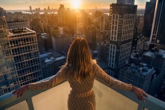 「超富裕層」が住む国トップ10が発表！ 日本は何位？